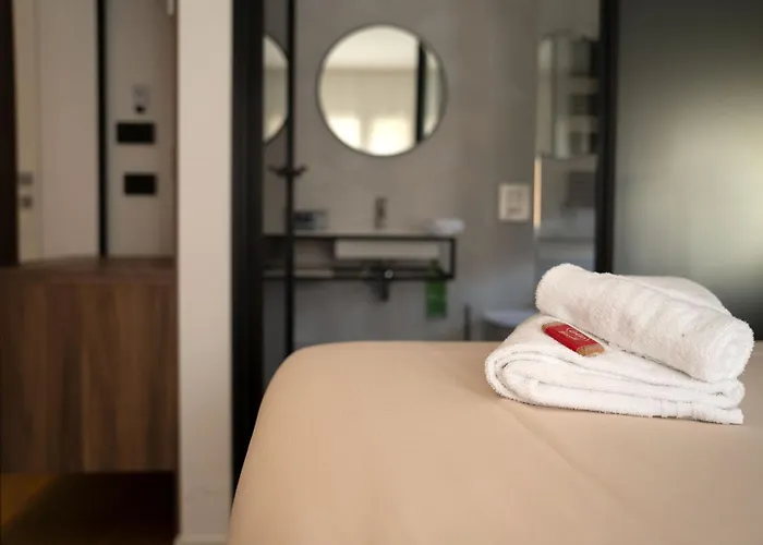 Di Costanza 4* Чефалу