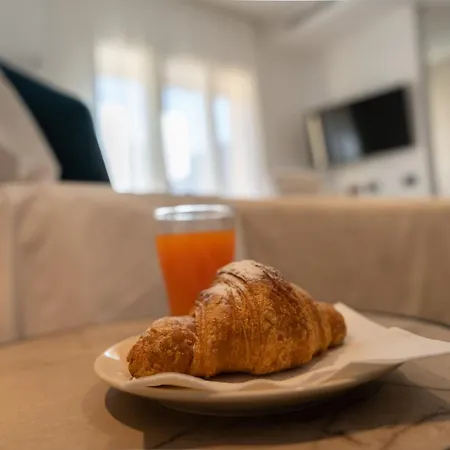 Di Costanza 체팔루